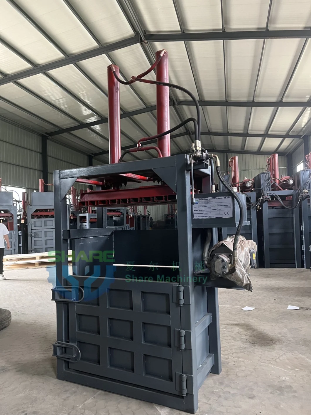 Hydraulic Baler for Plastic Pet Bottle Waste Baling Press Machine