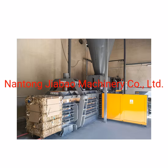 Presse à balles de recyclage horizontale entièrement automatique/presse à balles de déchets de bouteilles en plastique hydraulique/presse à balles d'emballage pour déchets de papier/carton/occ/plastique/ONP/livres