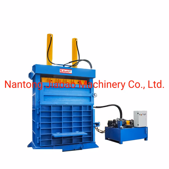 Utiliser la presse à balles verticale hydraulique de pneu bouteille en plastique machine à balles/presse à balles de déchets de pneus