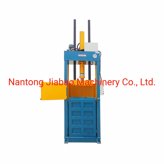 Fabricant de presses à balles de marque Jewel Diverses chambres de levage automatiques de bonne qualité Meilleur prix Presse à balles verticales hydrauliques verticales pour vêtements d'occasion à vendre avec CE